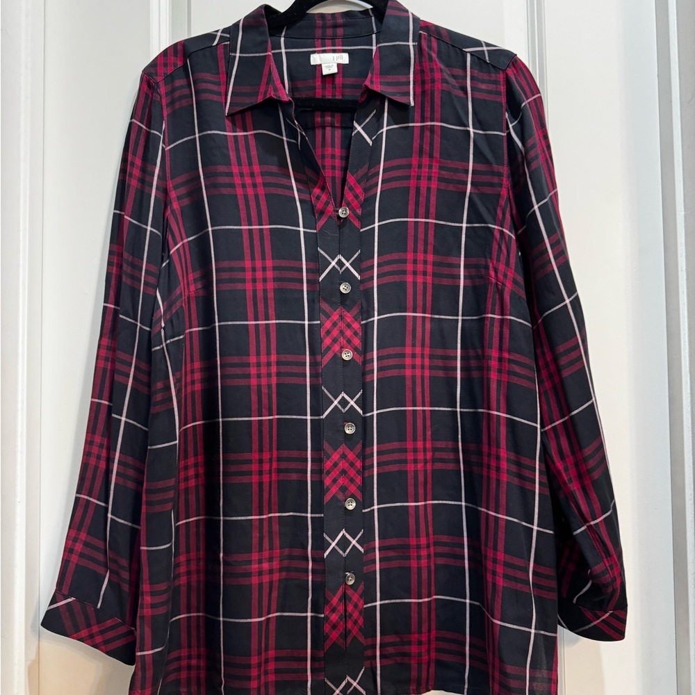 J Jill Red/Black Plaid Down Shirt Medium Long Sleeves armpit To Armpit 21” - Picture 3 of 6
